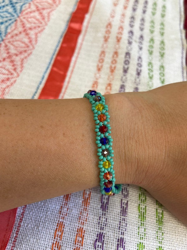 Beaded Daisy Flower Bracelet