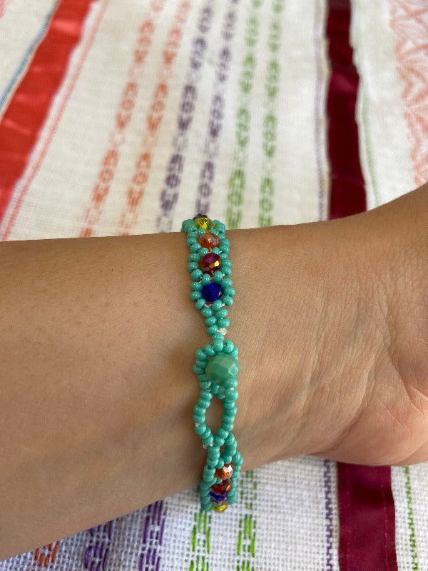 Beaded Daisy Flower Bracelet