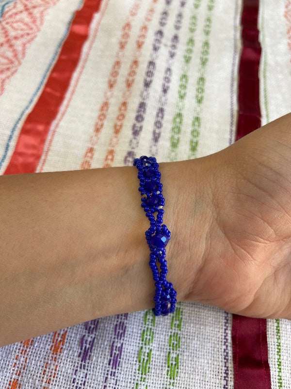 Beaded Daisy Flower Bracelet